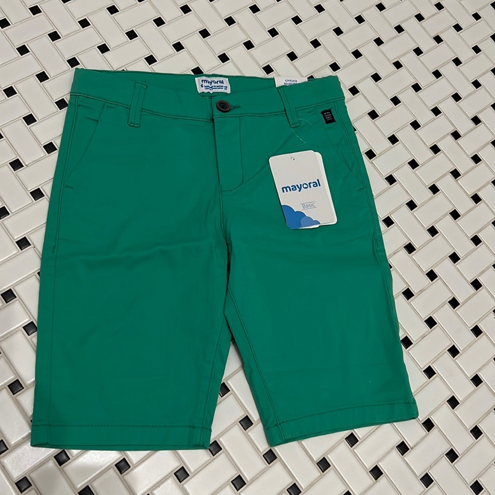 NWT Mayoral green shorts size 6